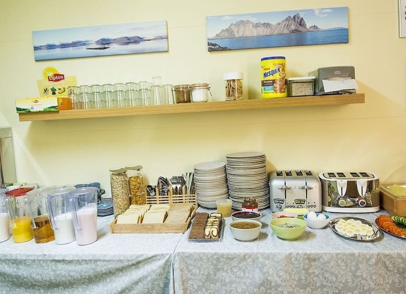 Buffet Photo