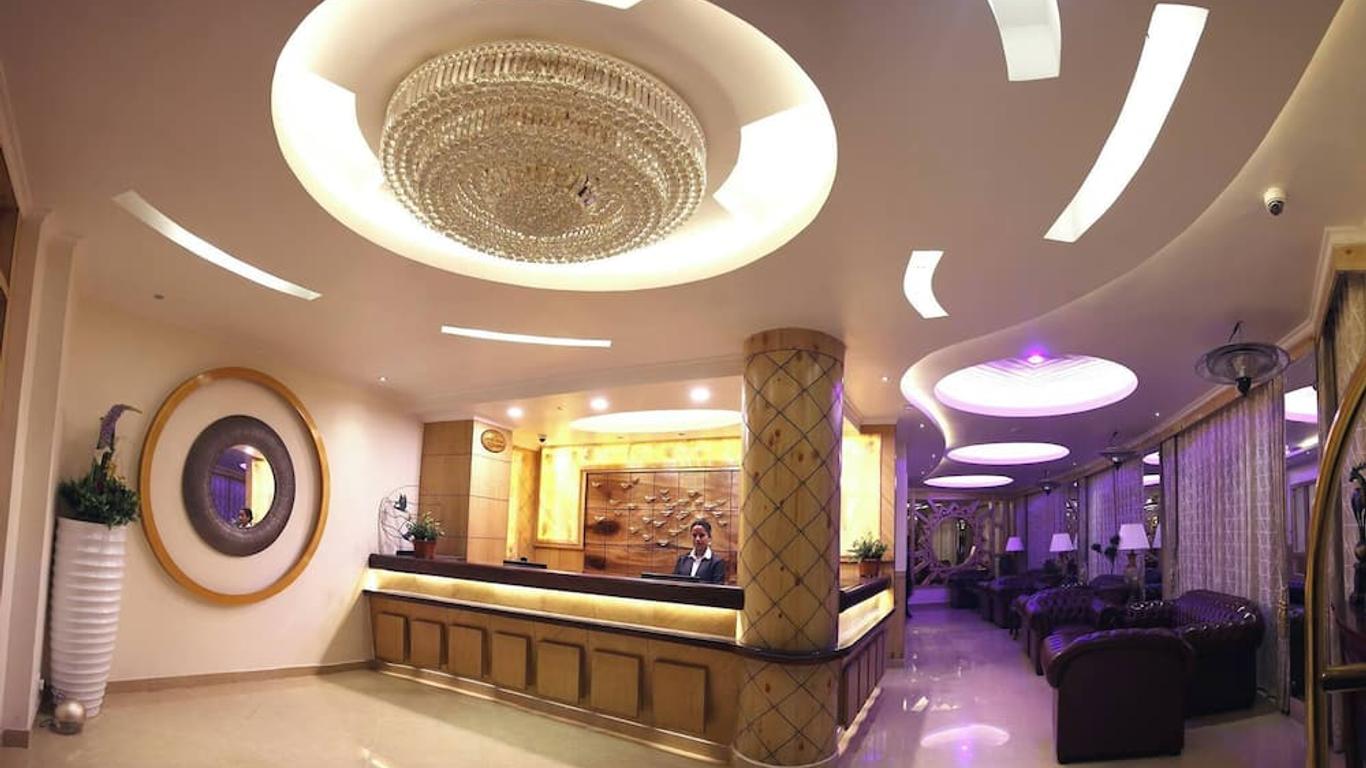 Crescent Resort