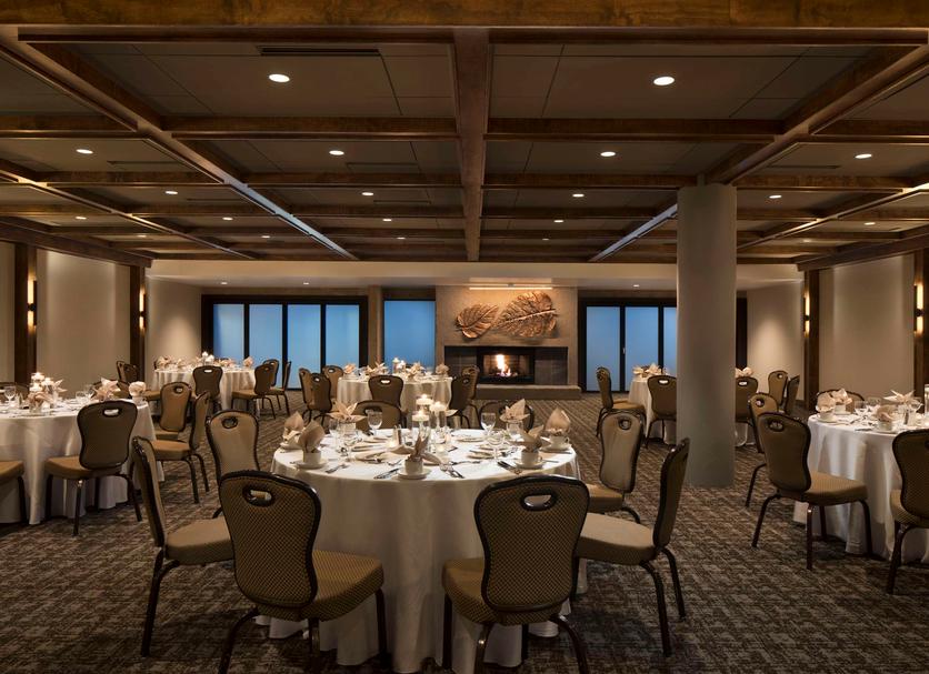Banquet hall Photo