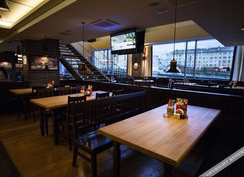Restaurant Photo
