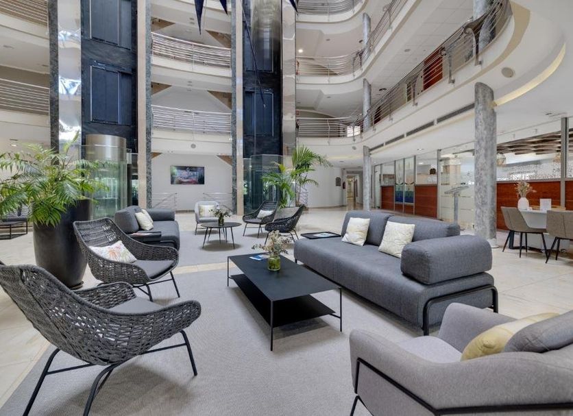 Lobby Photo