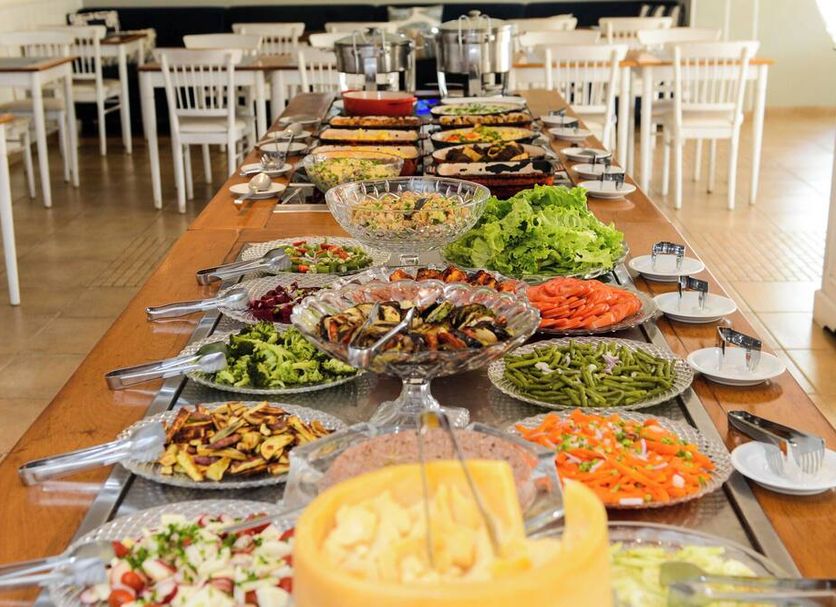 Buffet Photo