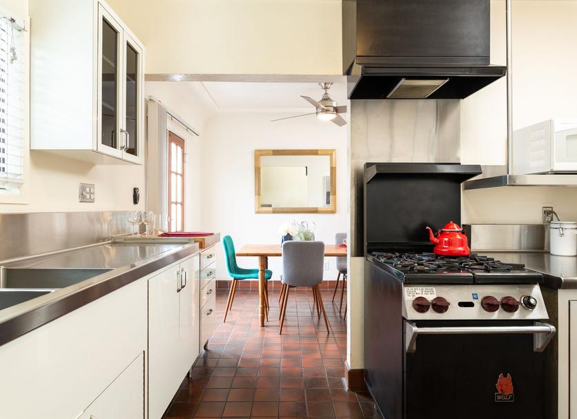 Kitchen Photo