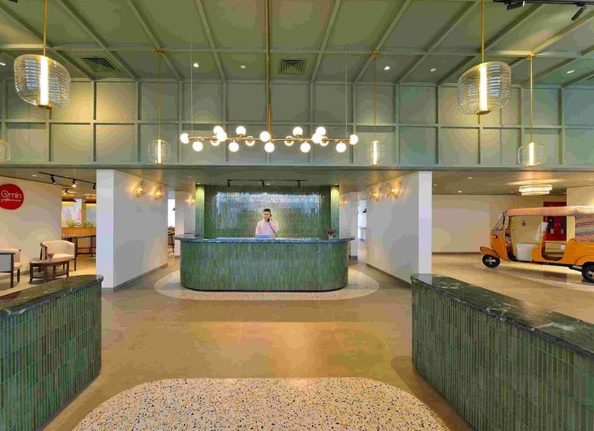 Front desk Photo