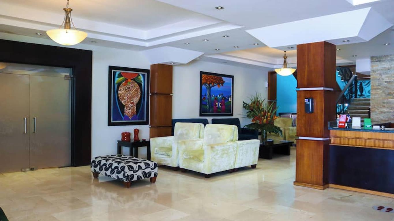 Hotel Century Plaza