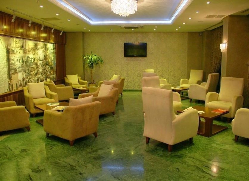 Lounge Photo