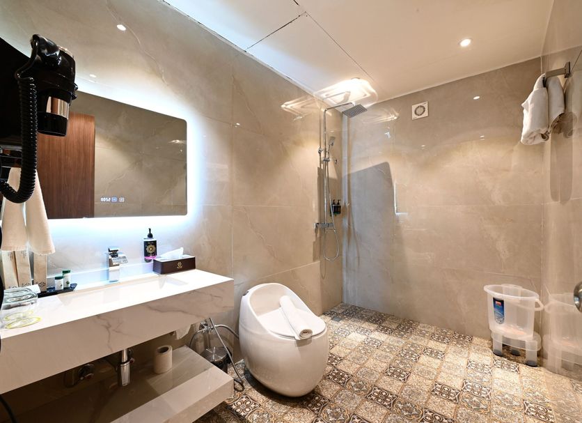 Bathroom Photo