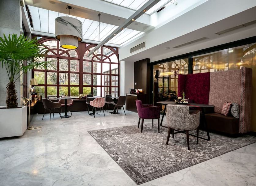 Lobby Photo