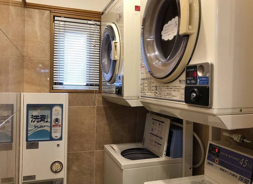 Laundry facility Photo