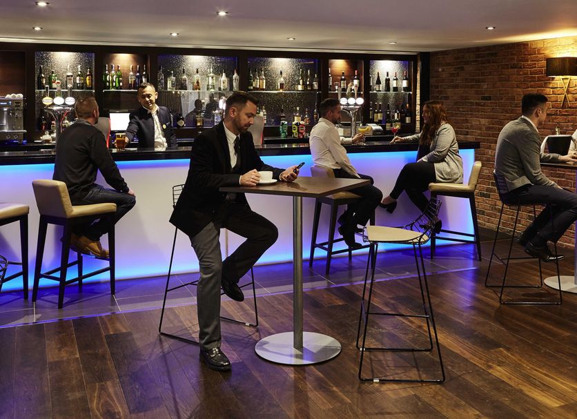 Bar Photo