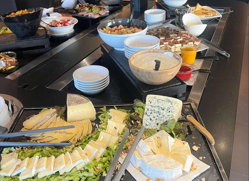 Buffet Photo