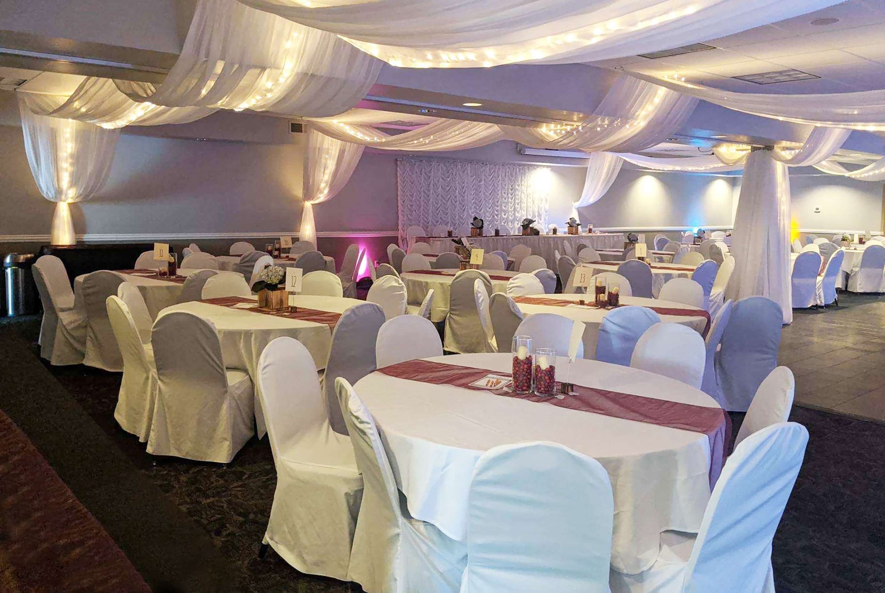 Banquet hall