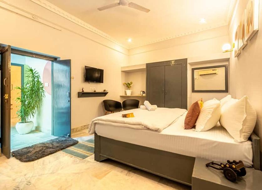 Bedroom Photo