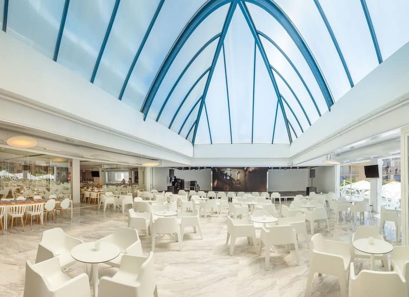 Banquet hall Photo