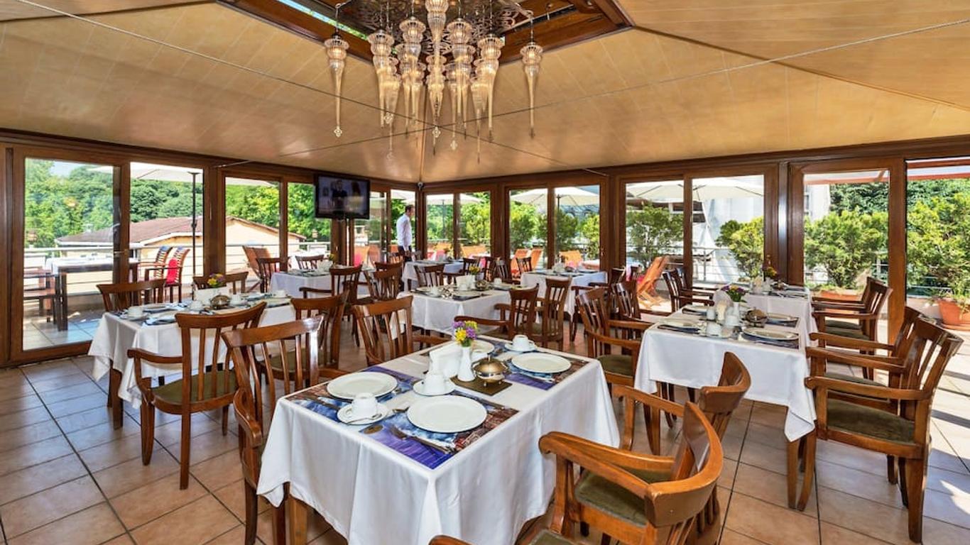 Zeynep Sultan Hotel