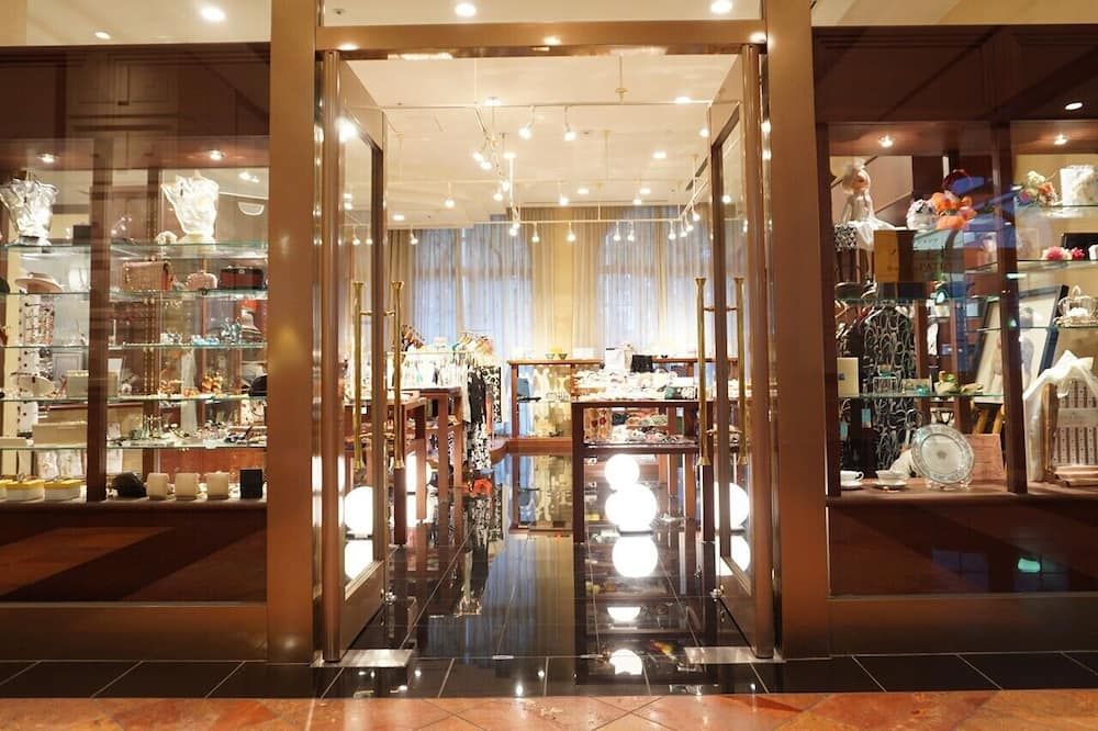 Shop
