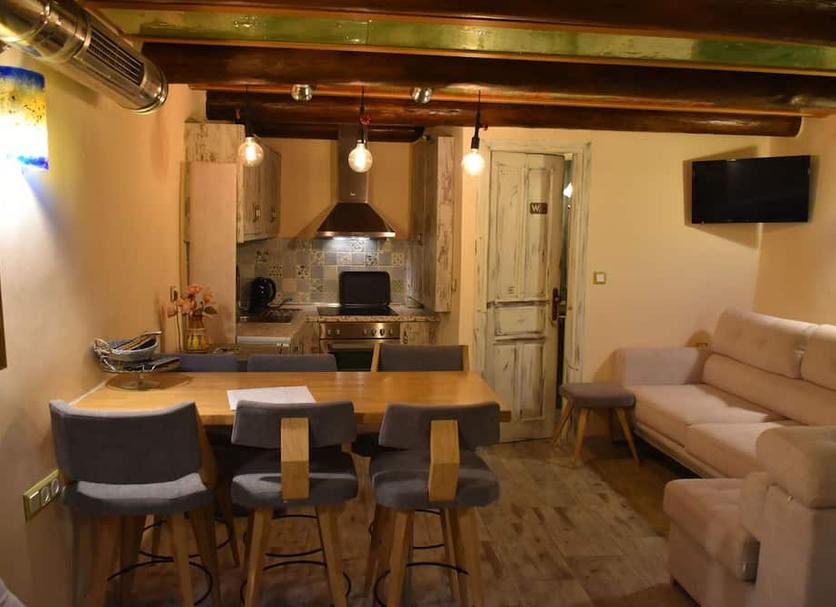Kitchen Photo