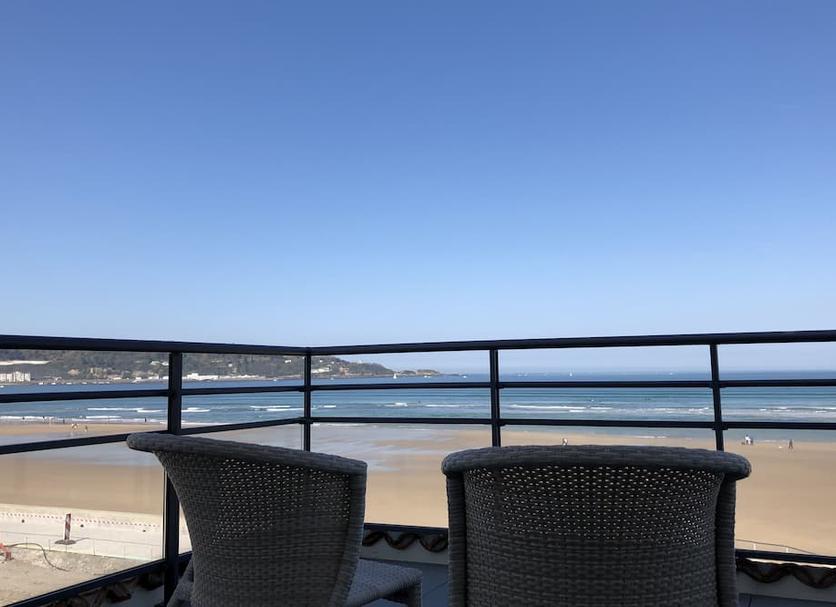 Balcony Photo