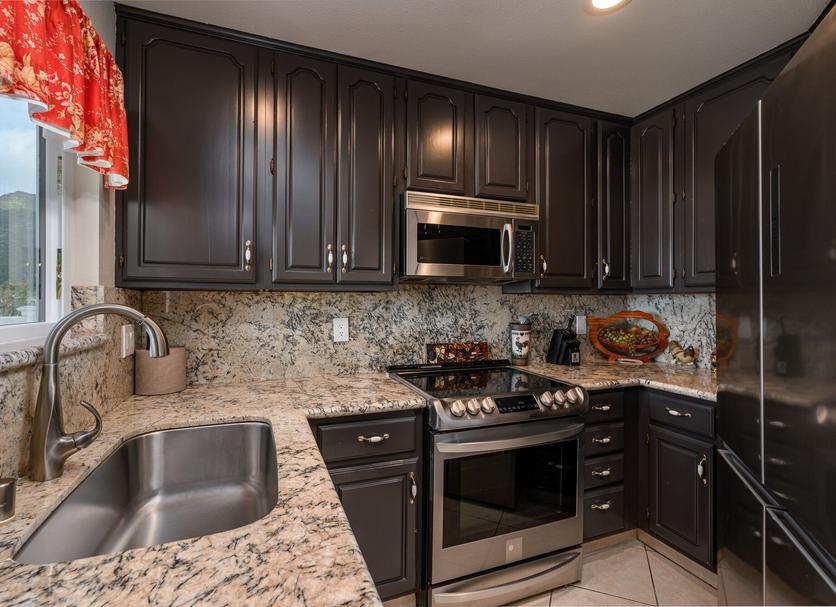 Kitchen Photo
