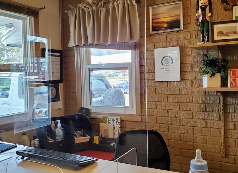 Front desk Photo
