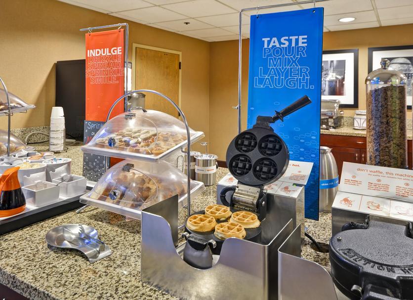 Buffet Photo