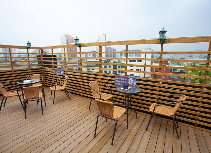 Balcony Photo