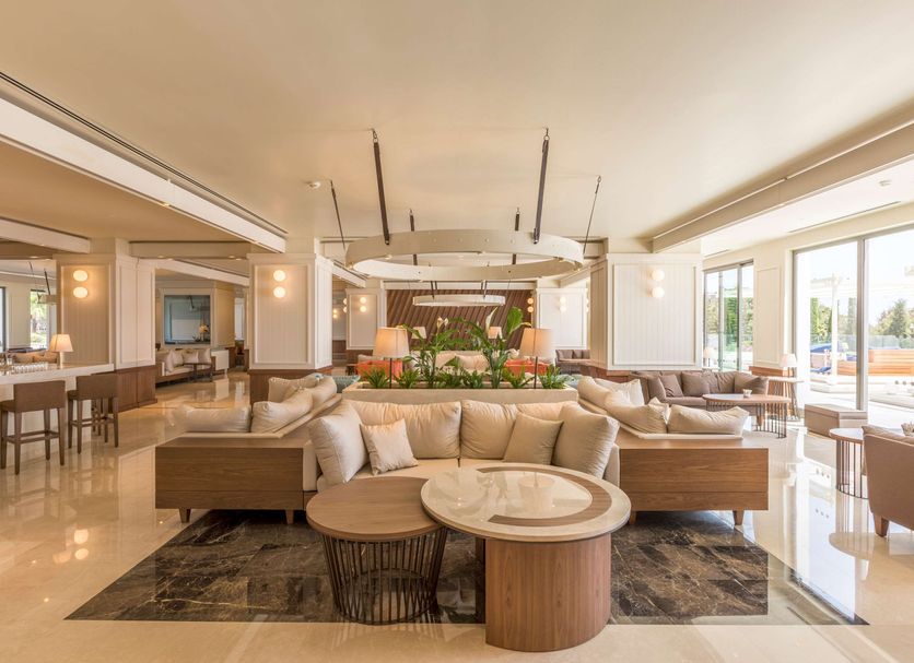 Lounge Photo