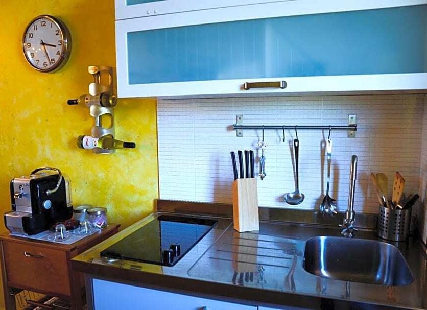 Kitchen Photo