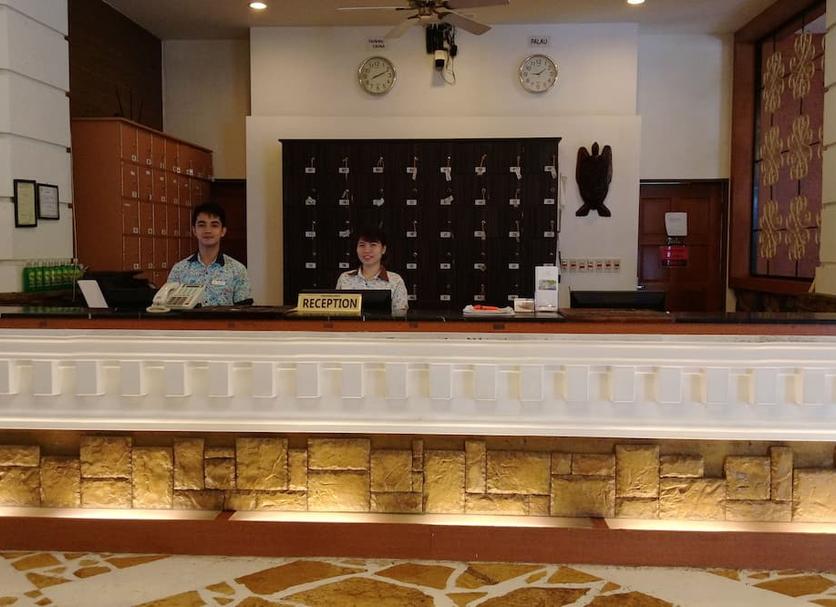 Front desk Photo