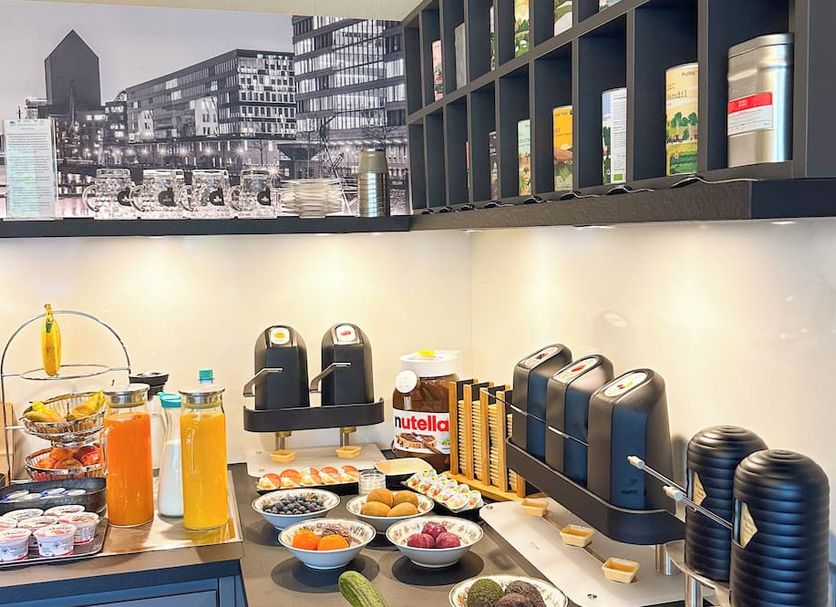 Buffet Photo