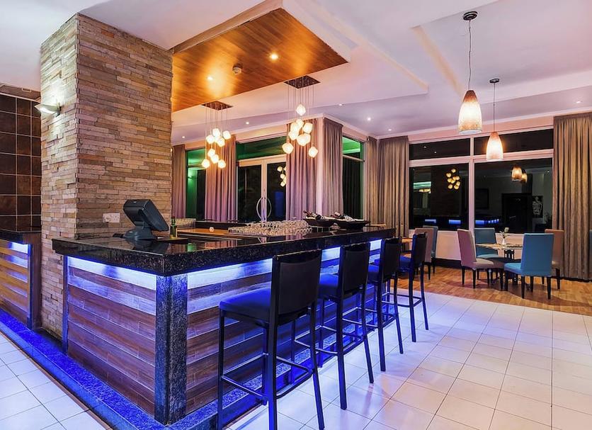 Bar Photo