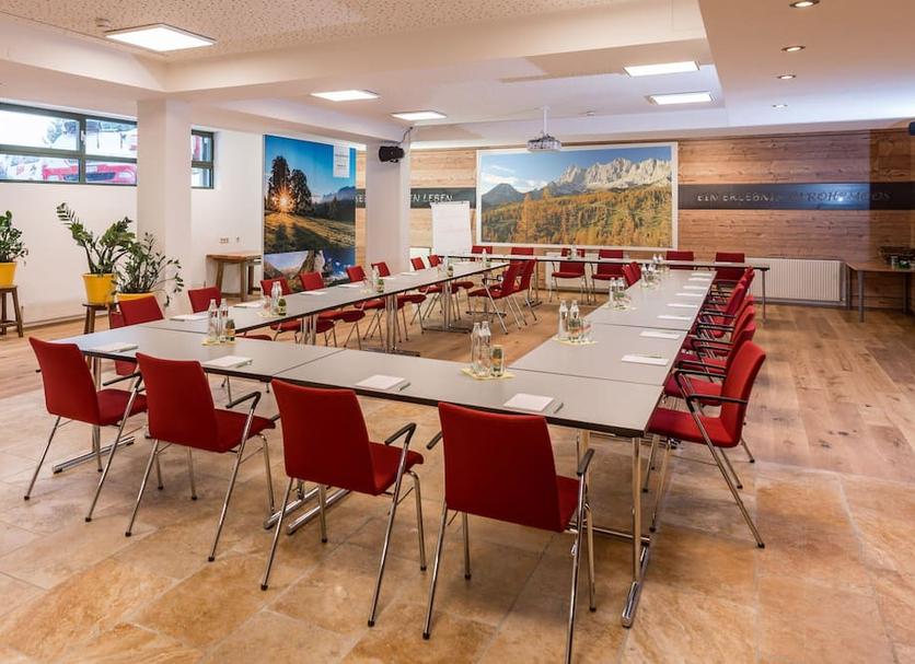 Conference room Photo