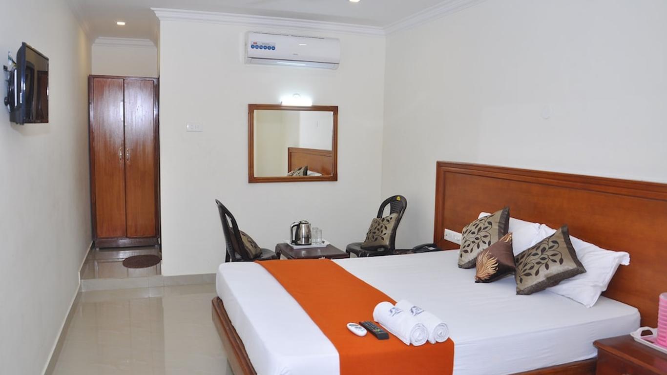 Hotel Nnp Grand