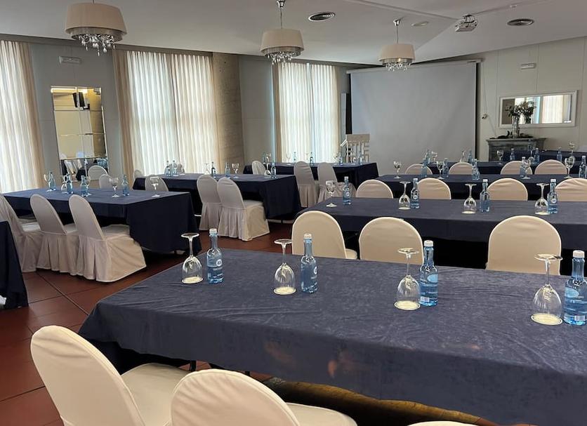 Conference room Photo