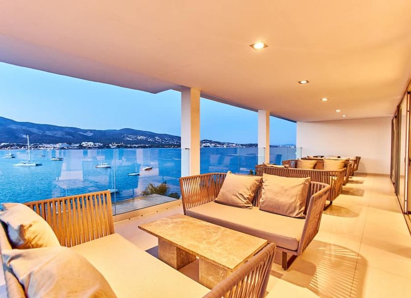 Balcony Photo