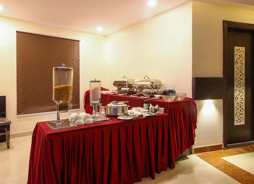 Buffet Photo
