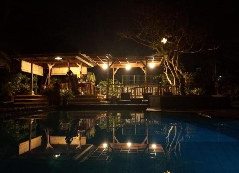 Pool Photo