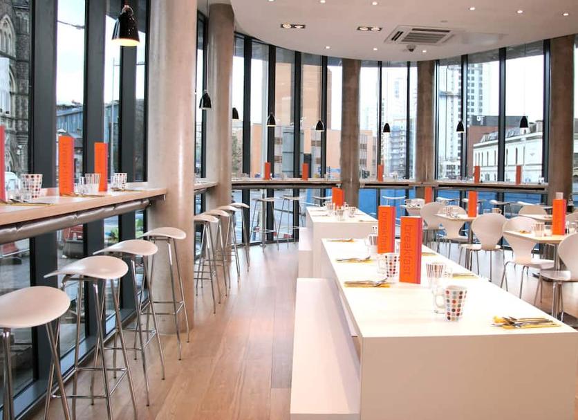 Restaurant Photo
