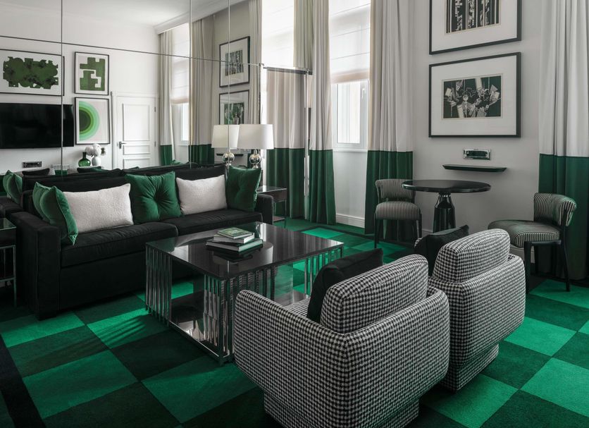 Lounge Photo