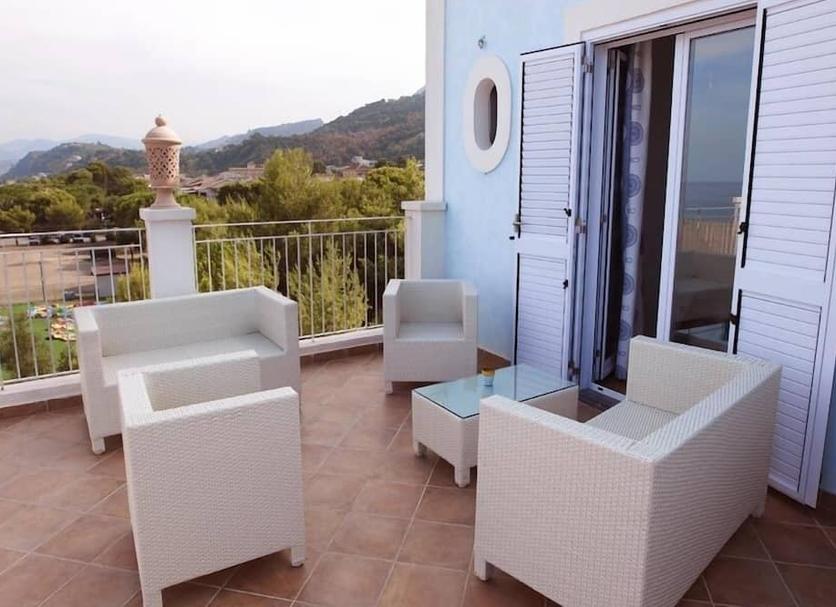Balcony Photo