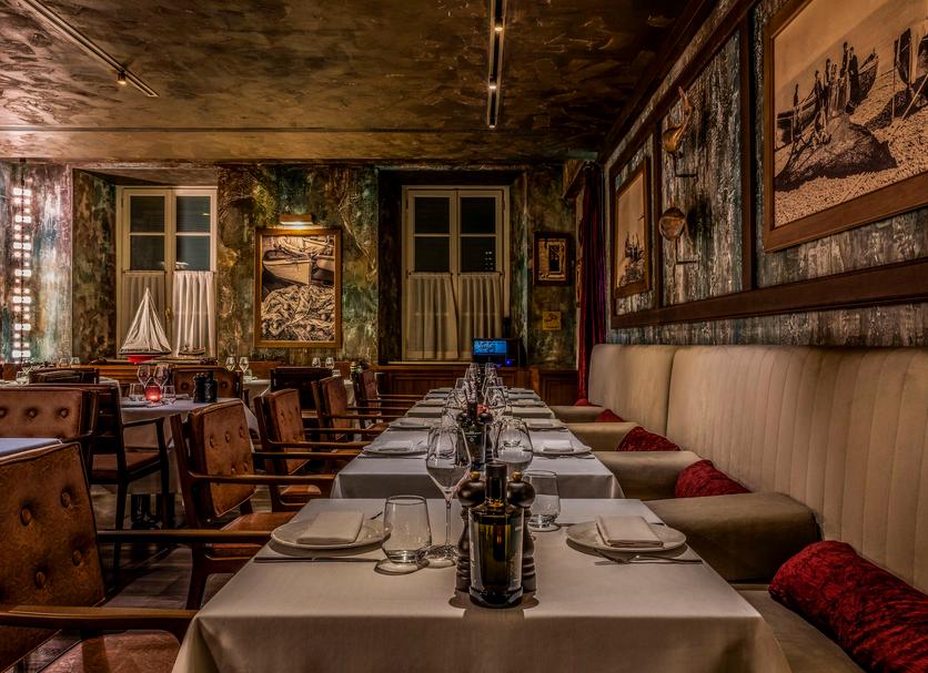 Restaurant Photo