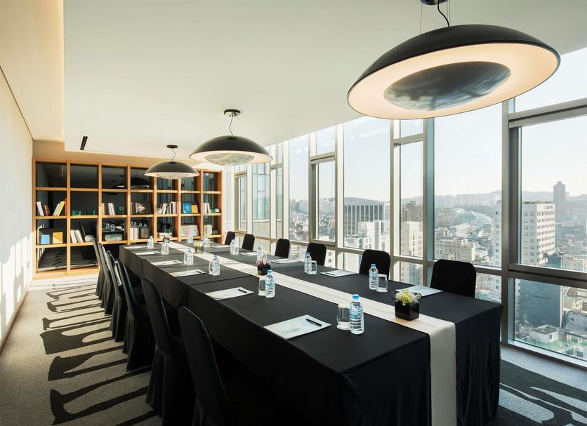 Conference room Photo