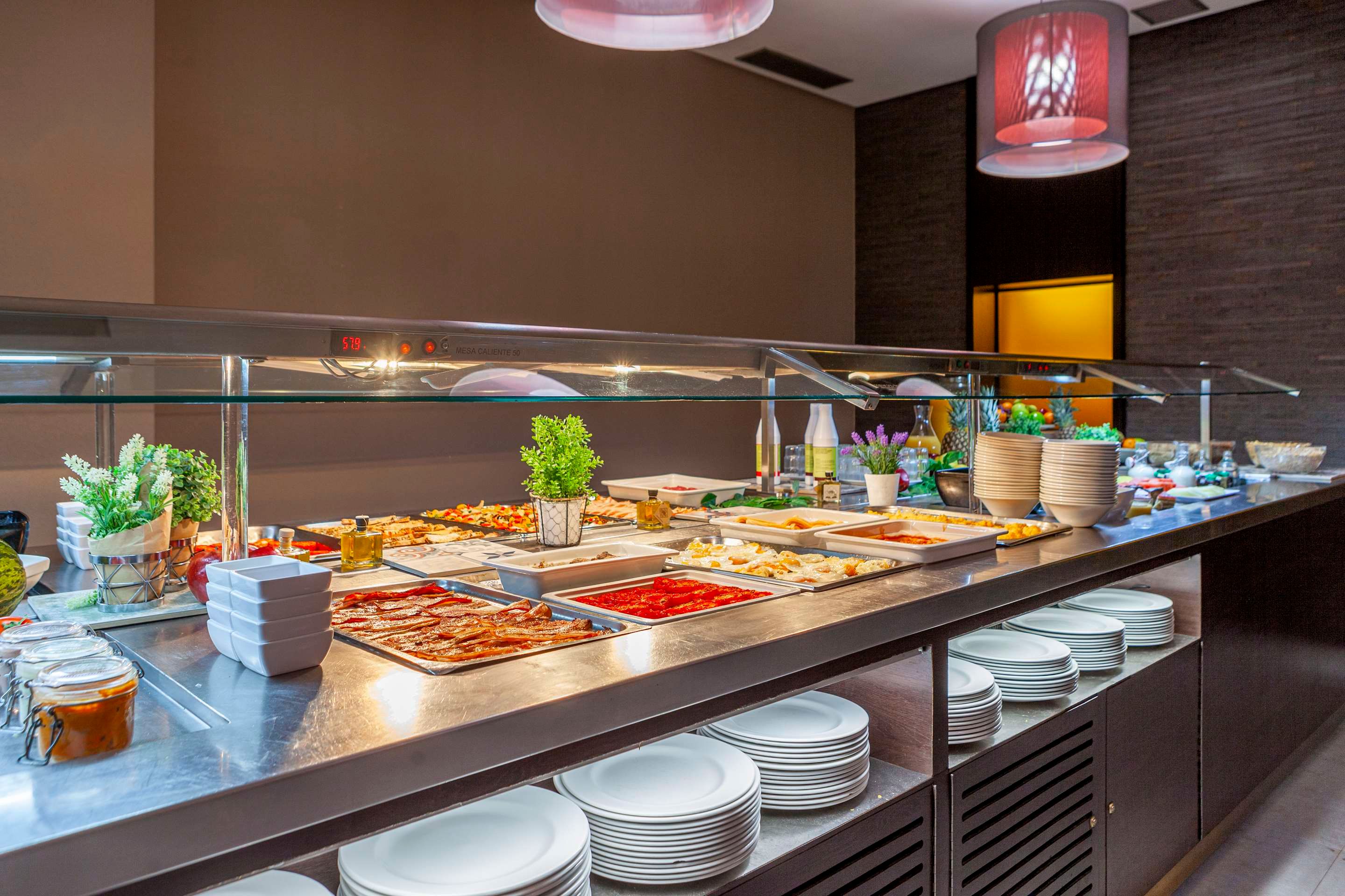 Buffet Photo