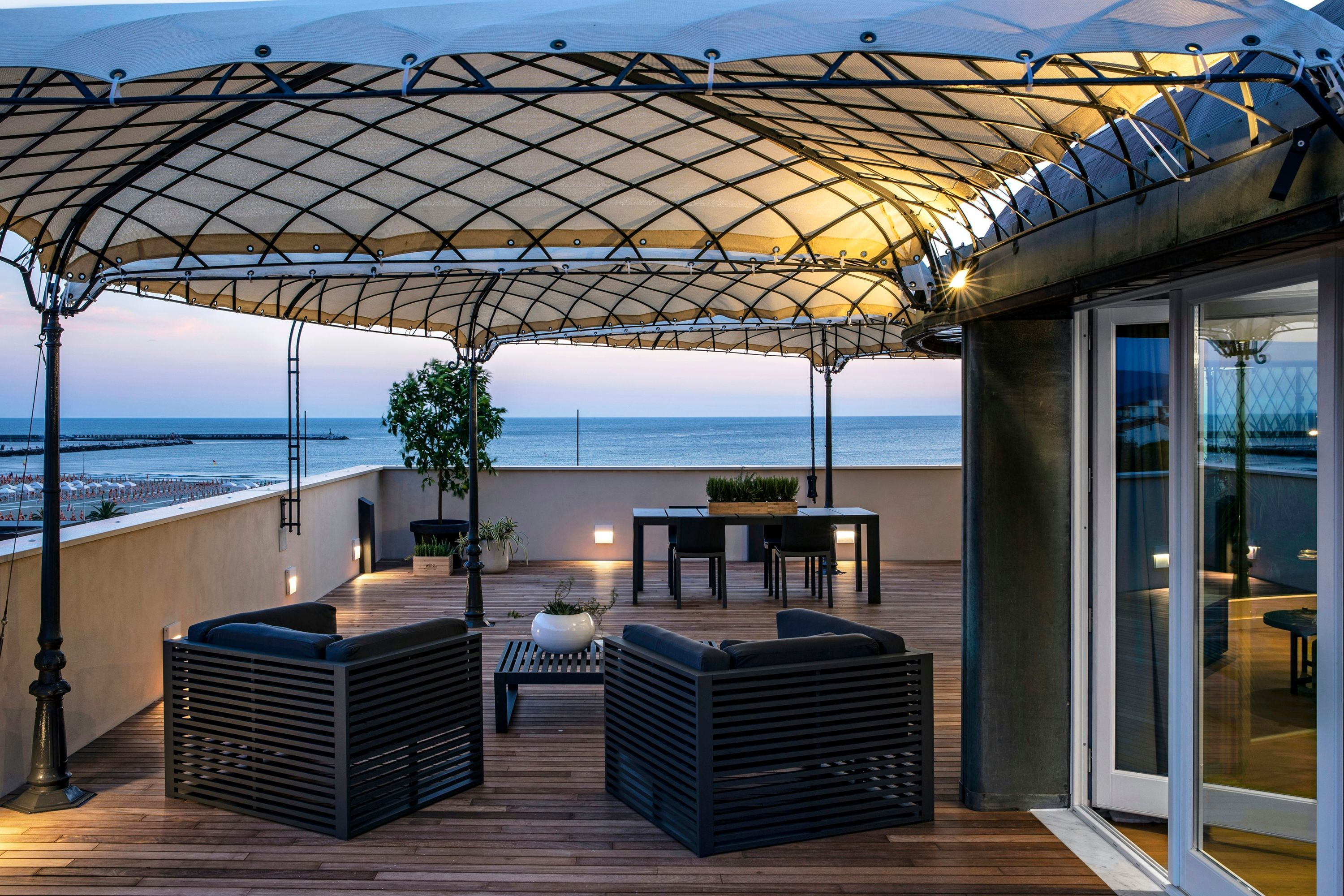 Balcony Photo