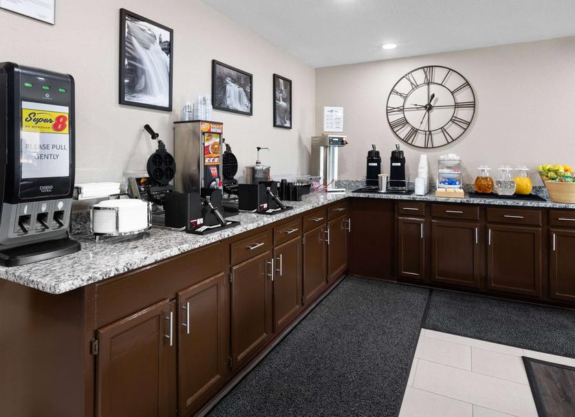 Buffet Photo