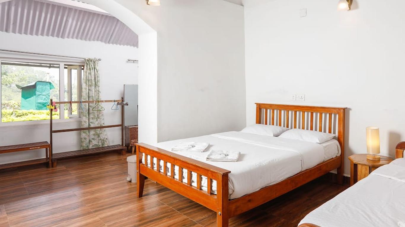 Devashola Homestay