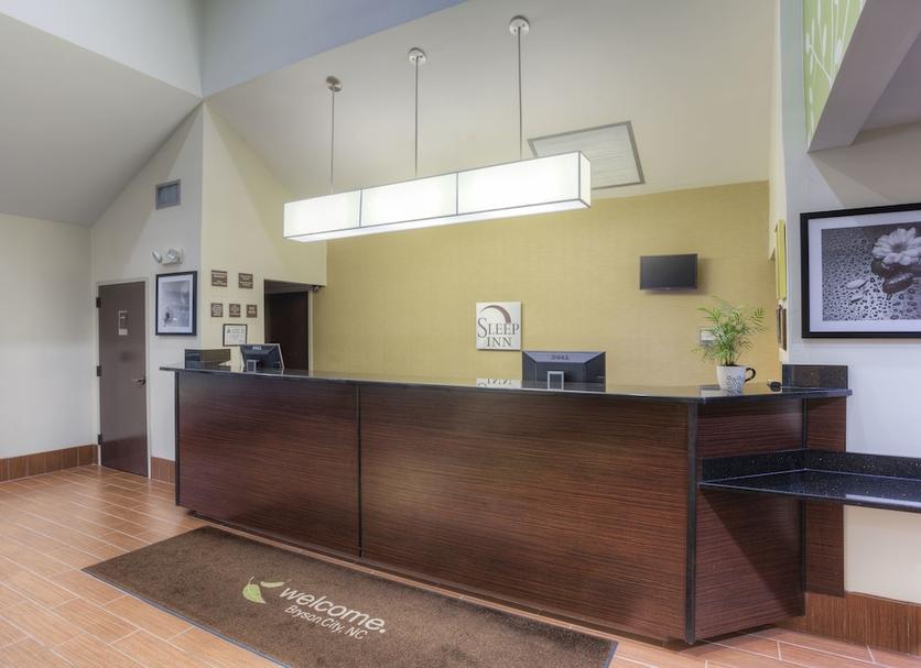 Front desk Photo