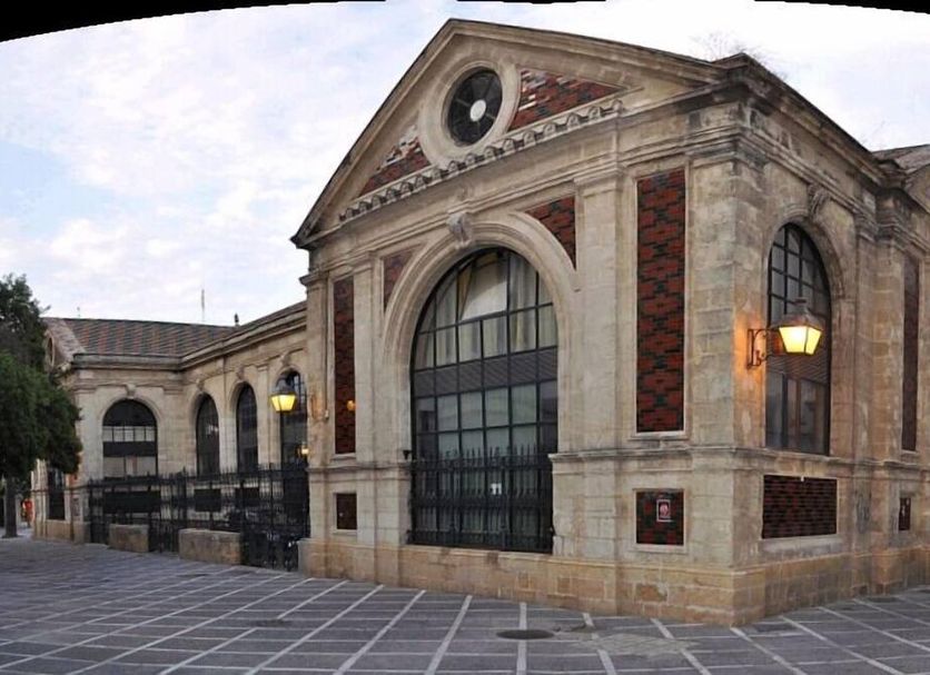 Building Photo