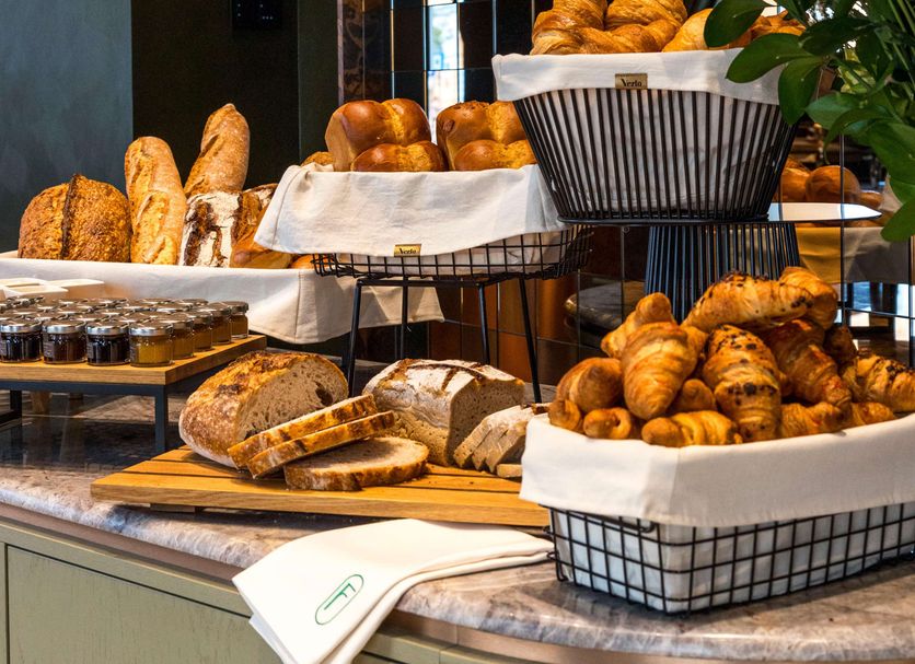 Buffet Photo