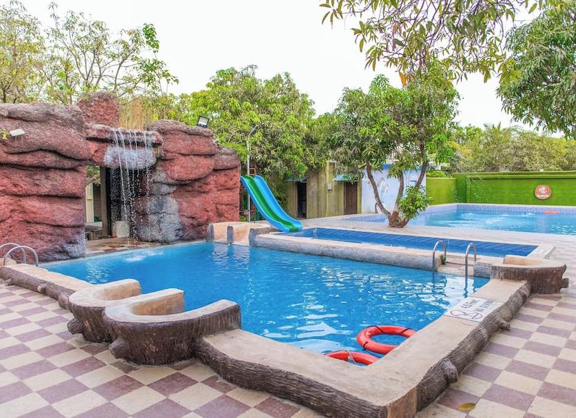 Pool Photo